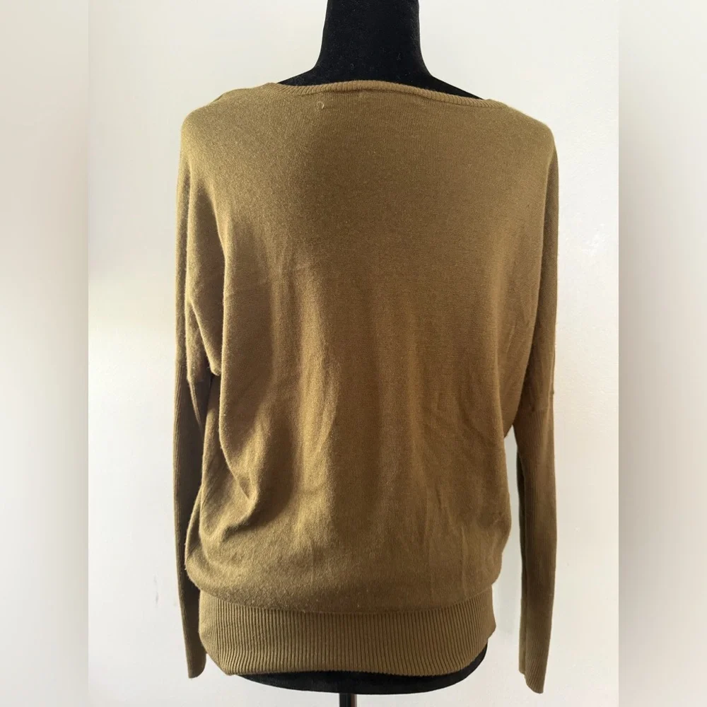 Vince  cashmere silk Olive‎ Knit Sweater
